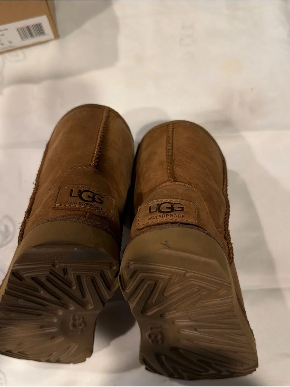 UGG Kids Chestnut Brown Shearling-Lined Mittens